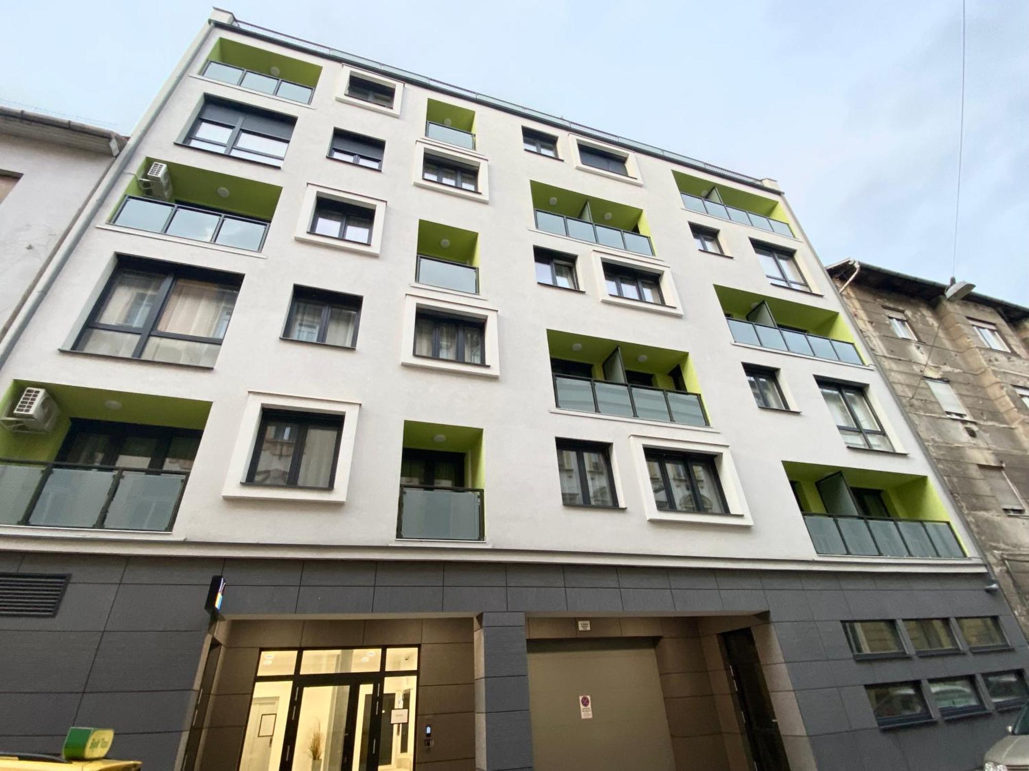 Apartmán Sunlit Heaven 2-bdr Budapešť